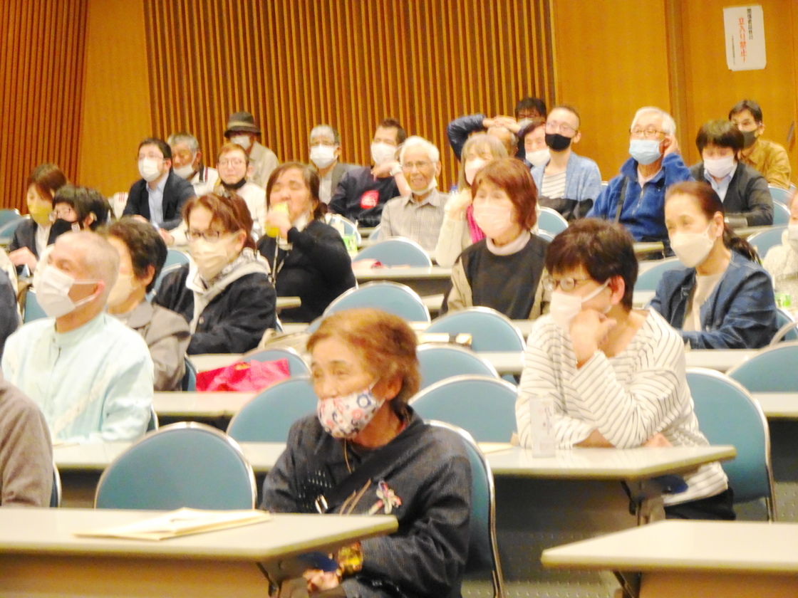 通常総会の様子