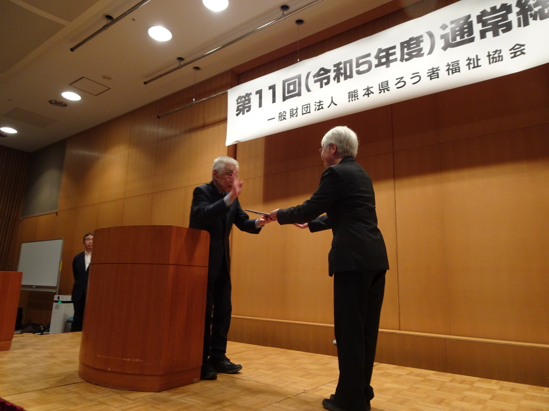 手話通訳士合格の山田京子さん（八代）